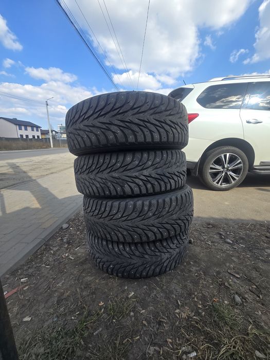 YOKOHAMA ice GUARD iG30 255/40R19 19インチ スタッドレス 4本 バリ溝 VW/ティグアン audi/A6/A6アバント/Q3等　(VTF500) クレジットカード QRコード決済可能 リム径(インチ):19インチ YOKOHAMA iceGUARD(アイスガード)の