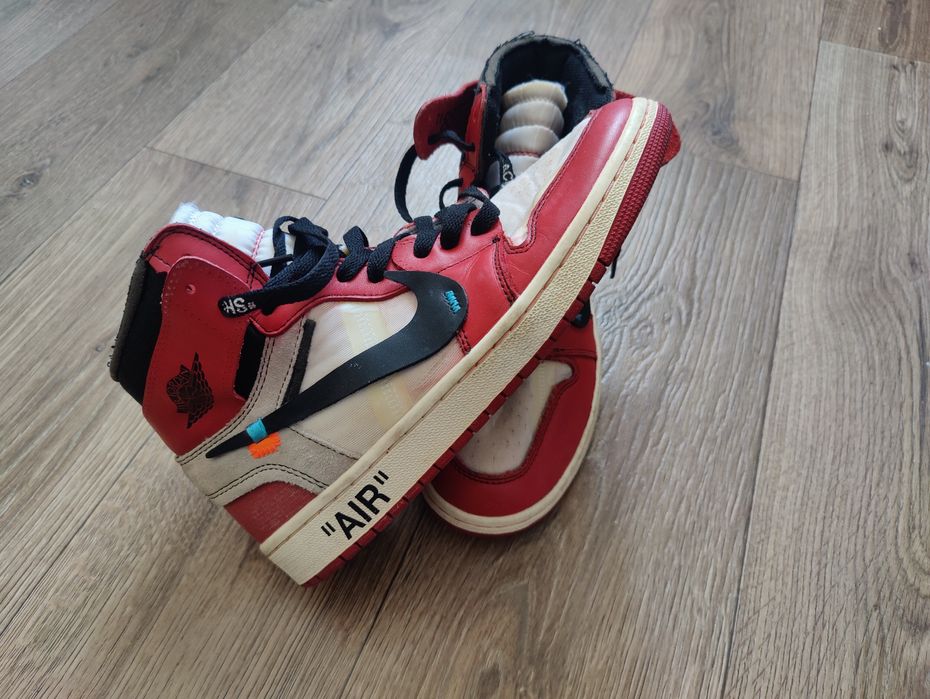 Кросівки Nike Jordan x Off-White