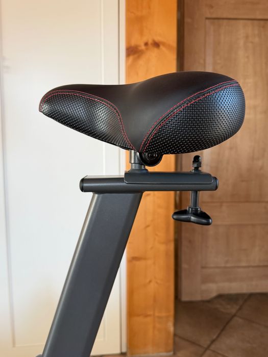 Rower stacjonarny treningowy SCHWINN 570U