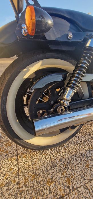 Harley Davidson Sportster Iron 883