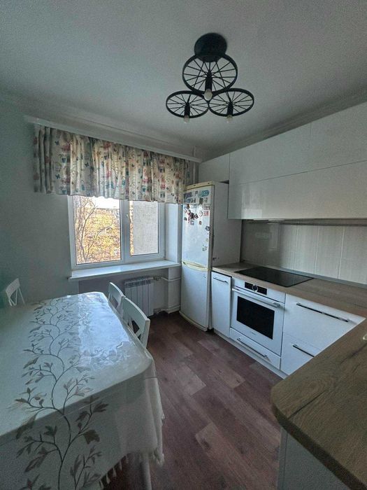 2к. квартира с ремонтом, мебелью и техникой на Добровольского