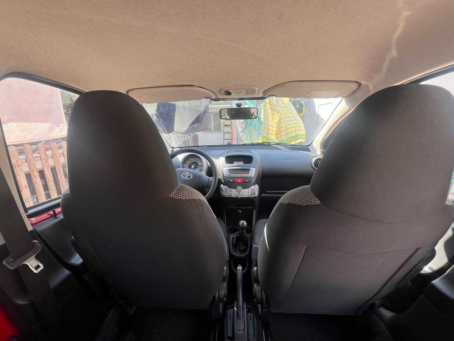 Venda Toyota Aygo 2012