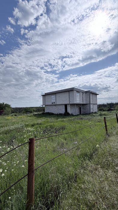 Продам современный дом с.Вольное ,Красный Шахтарь