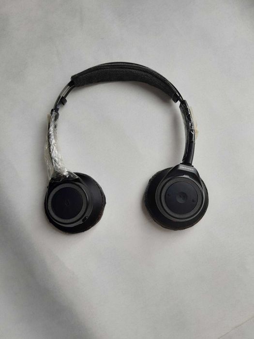 Plantronics BackBeat Sense — навушники бездротові, зовні вбиті - технічно справні