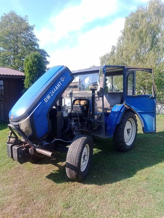 Продам трактор DW 244