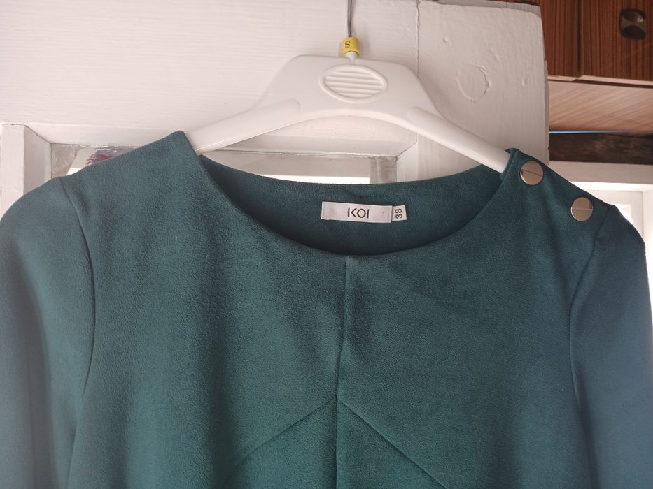 Zgrabna sukienka zielona r. 38 KOI