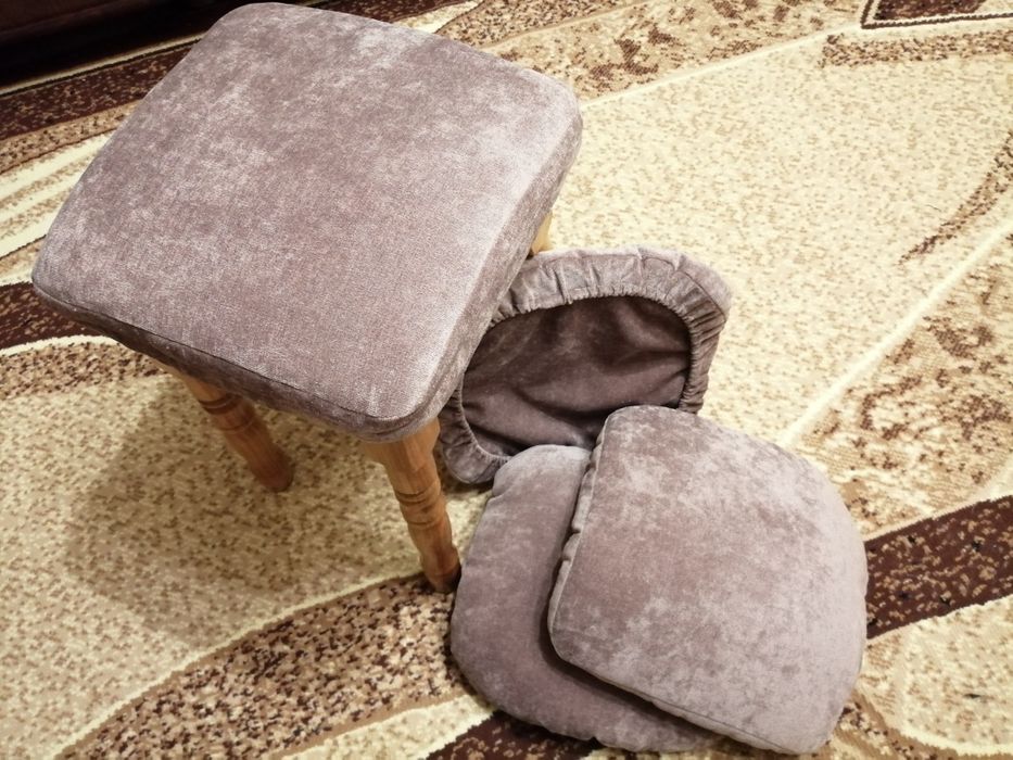 Чехлы, подушки на табуретки