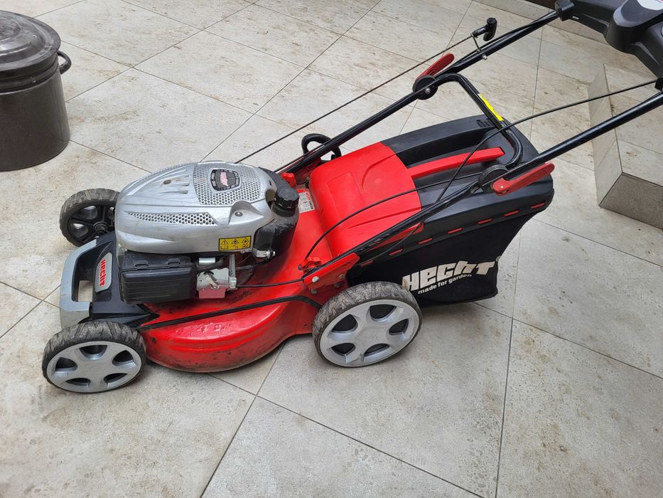 Газонокосилки бензиновые