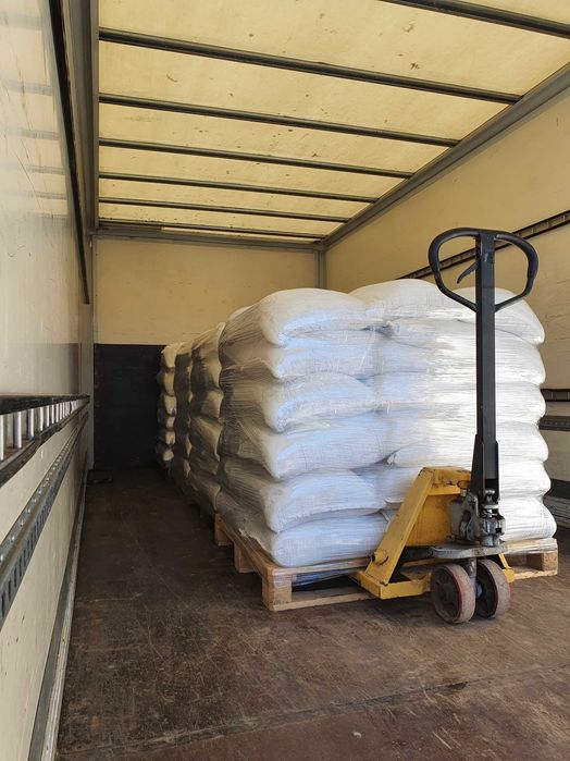 Karma BEZ GMO MAKUCH Z LNU opakowania Big Bag Produkt Z Polski PL F-RA