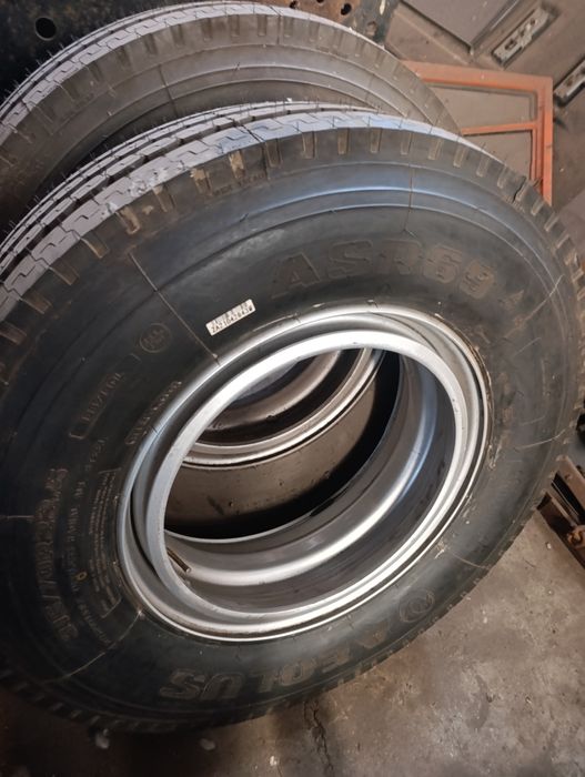 Шини,колеса,диски камаз