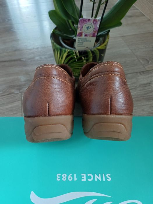 Mokasyny skórzane damskie Ara rozm 8,5 (42,5).