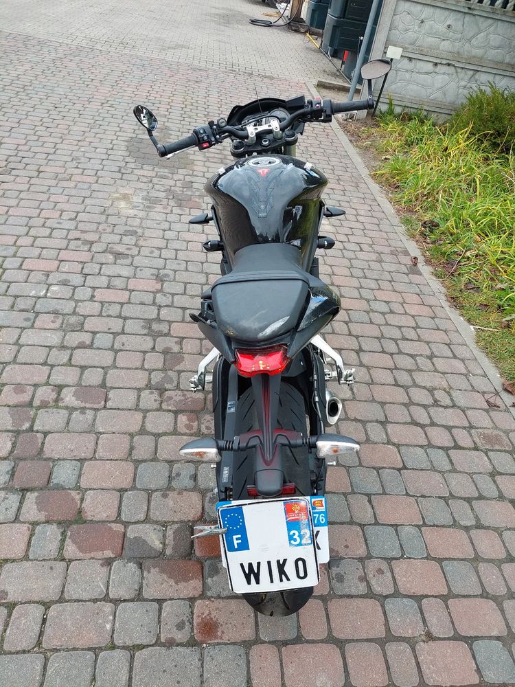 alt