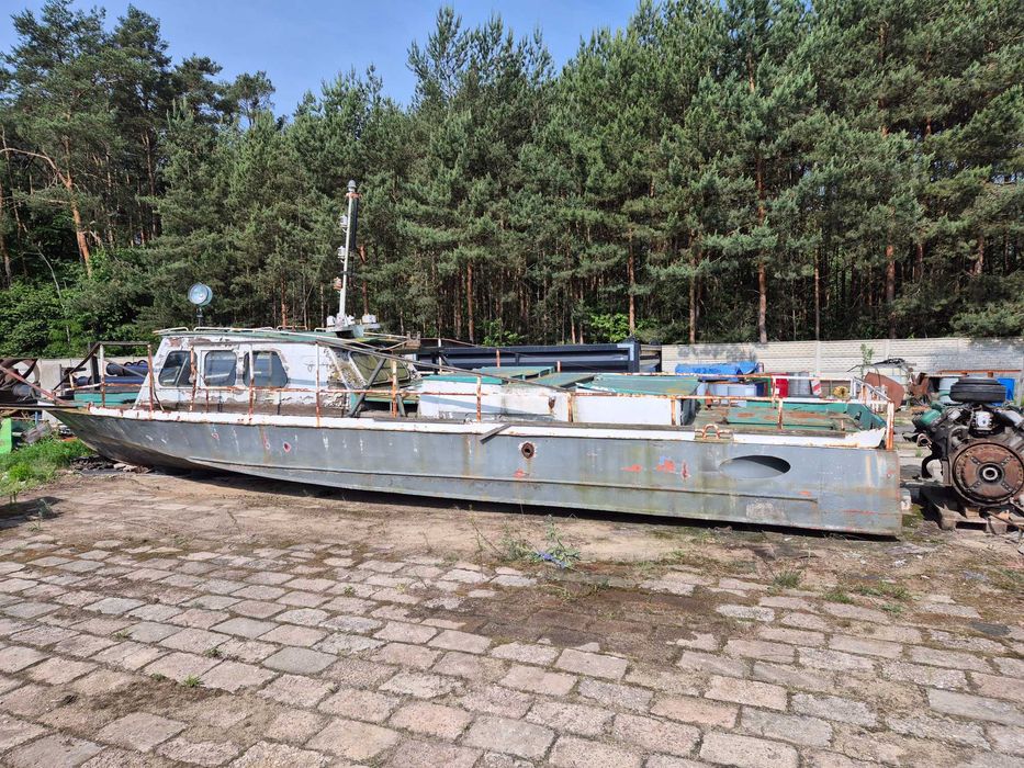 Kuter KC-100 (silnik Jamz 238)