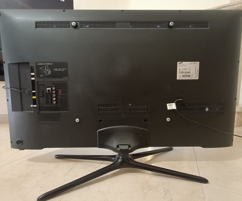 TV Samsung UE46F5500 Smart TV Led FULL HD 46