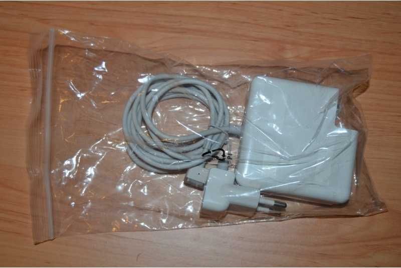 Carregador Apple Macbook 7.1 - MC516xx/A