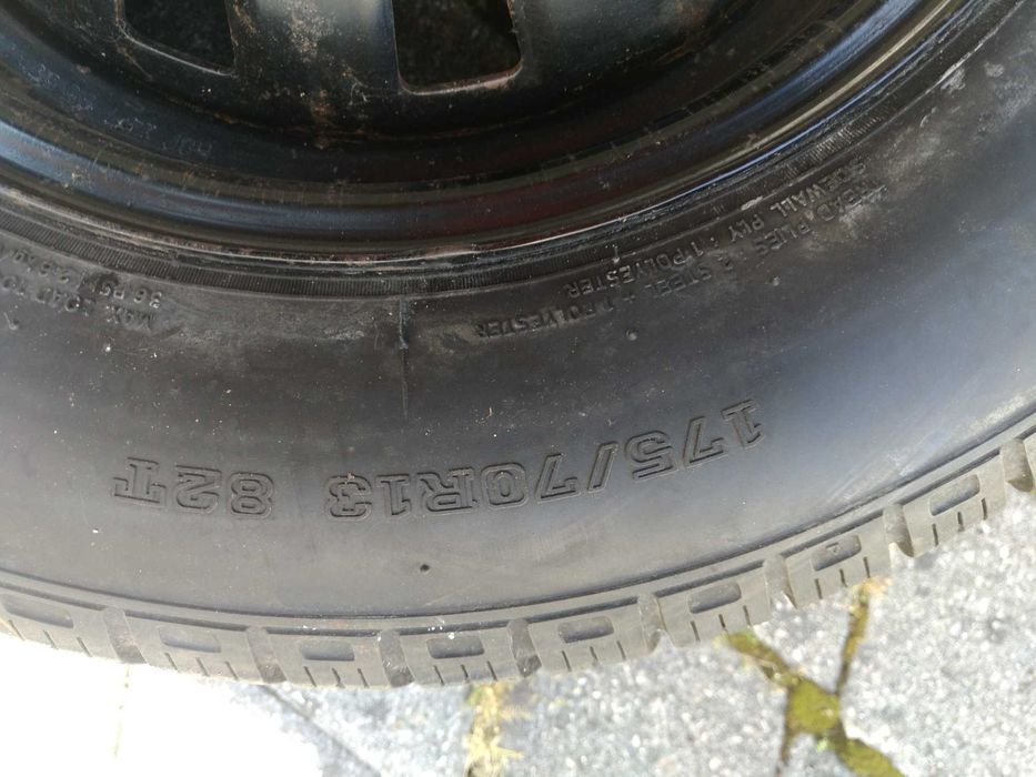 Vendo pneu com jante (NOVO), tudo de origem HANKOOCK 175/70R13