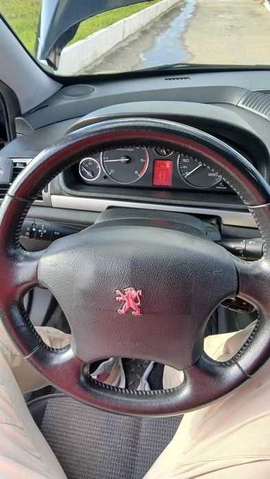 peugeot 407 preto