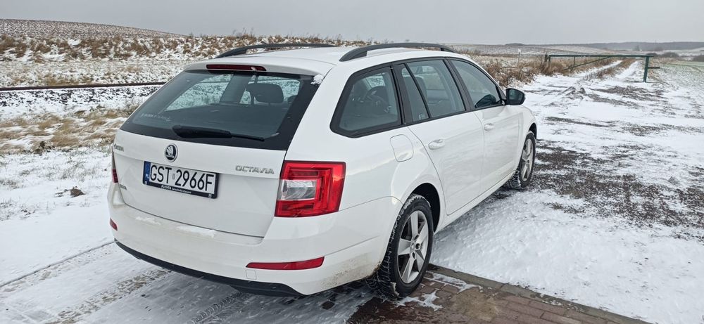 Sprzedam Skodę Octavię III