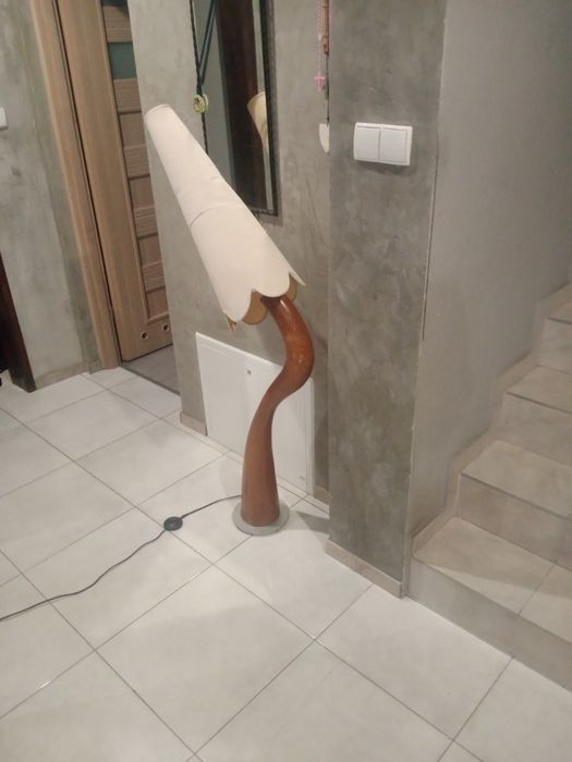 Lampa stojąca Retro . Bright Conekt