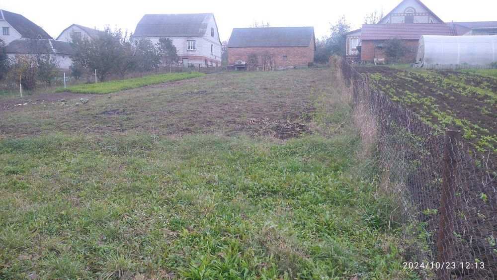 Земельный участок