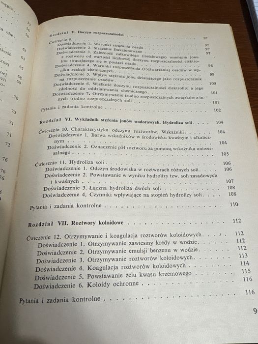 Ćwiczenia laborat. z chemii ogólnej, metody półmikro. Praca zbiorowa.