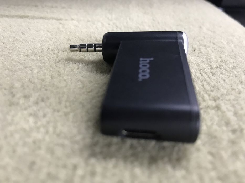 Перехідник до АUX ф. Hoco нова