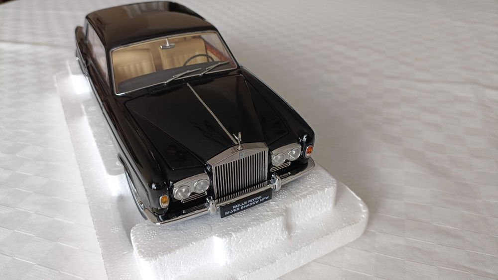 Rolls Royce Silver Shadow + 1/18 + Preto + PARAGON