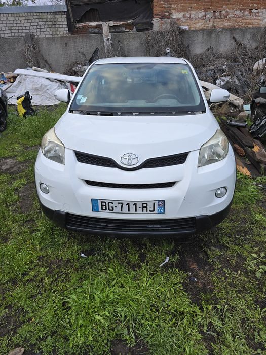 Разборка Toyota Urban Cruiser 1.4 D-4D AWD 4×4 2008 - 2014 розбір шрот запчасти полный привод 90 к.с. Тойота урбан круизер