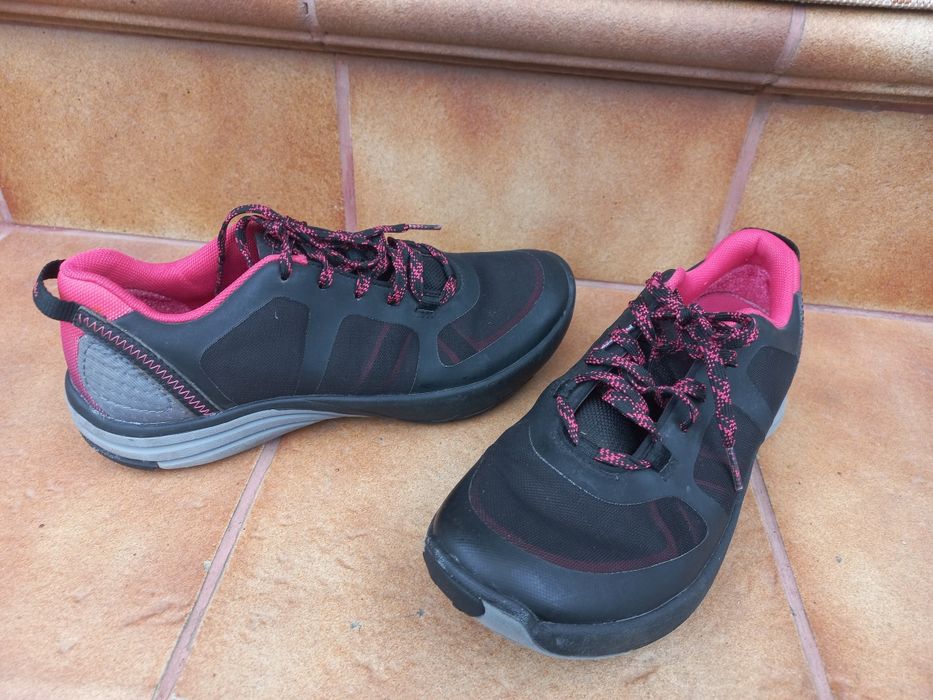 Кросівки Clarks р.39