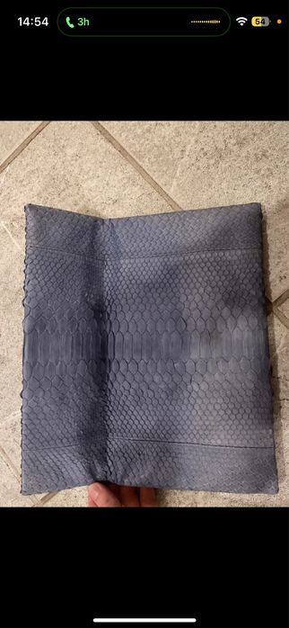 Nowa niebieska kopertówka