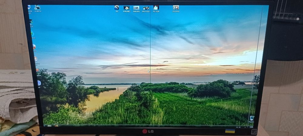Монитор LG -22 дюйм