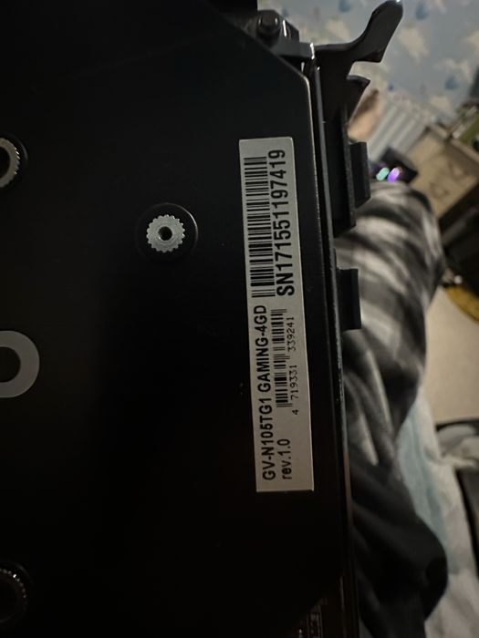 Видеокарта GTX 1050ti