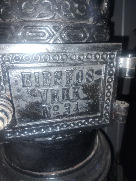 Koza żeliwna . Stan bardzo dobry