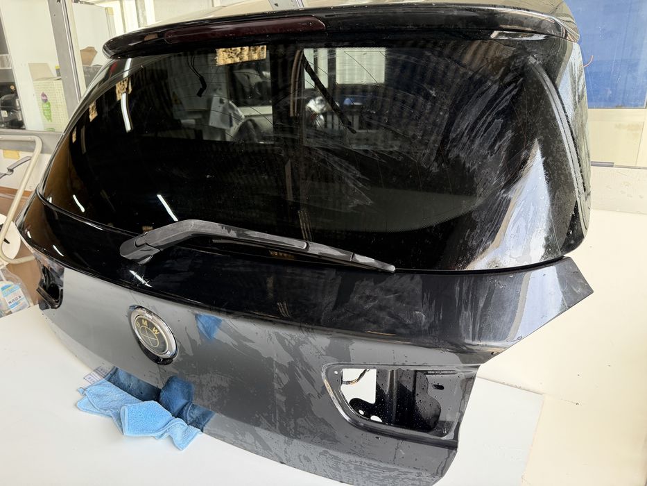 Tampa da mala bmw serie 1 F20/f21