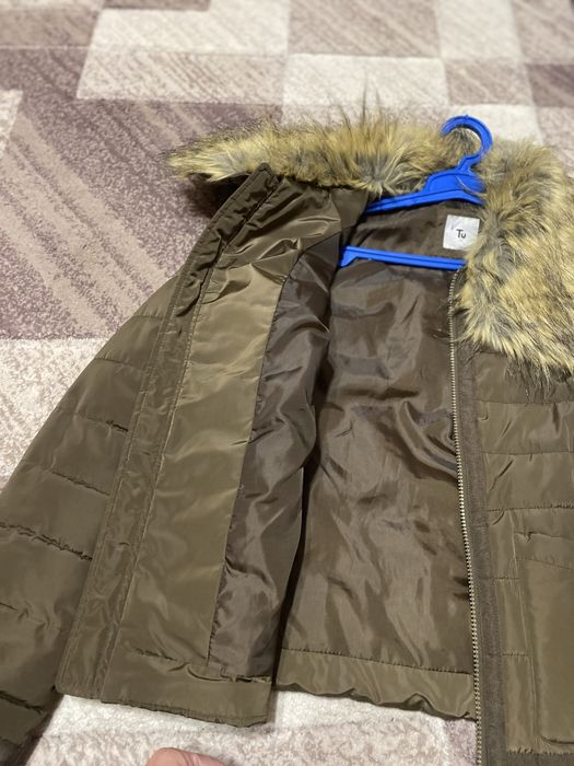 Жіноча  курточка