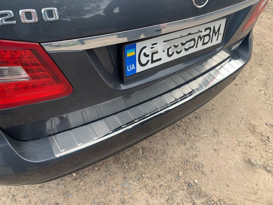 Mercedes E-class W211, W212, W213 Хром накладка на задний бампер (нерж