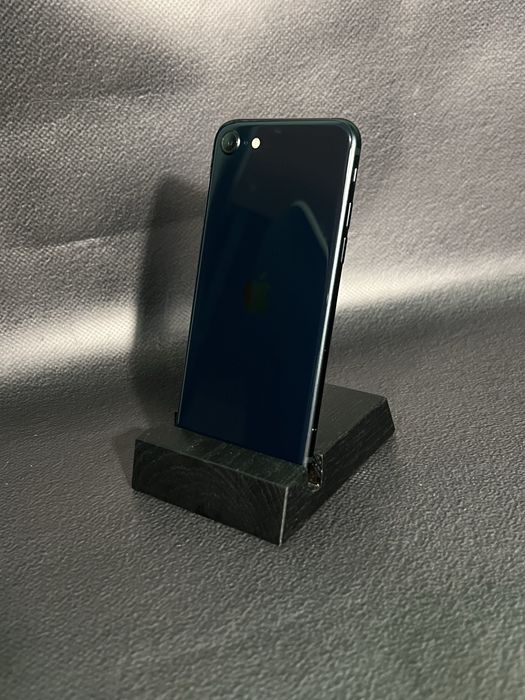 IPhone SE 3 64Gb 2022 100%АКБ
