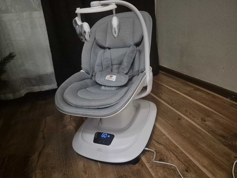 Заколисуючий центр Mastela 8966 (гойдалка та шезлонг)