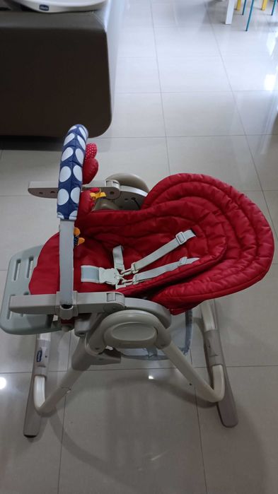 Cadeira de refeição chicco