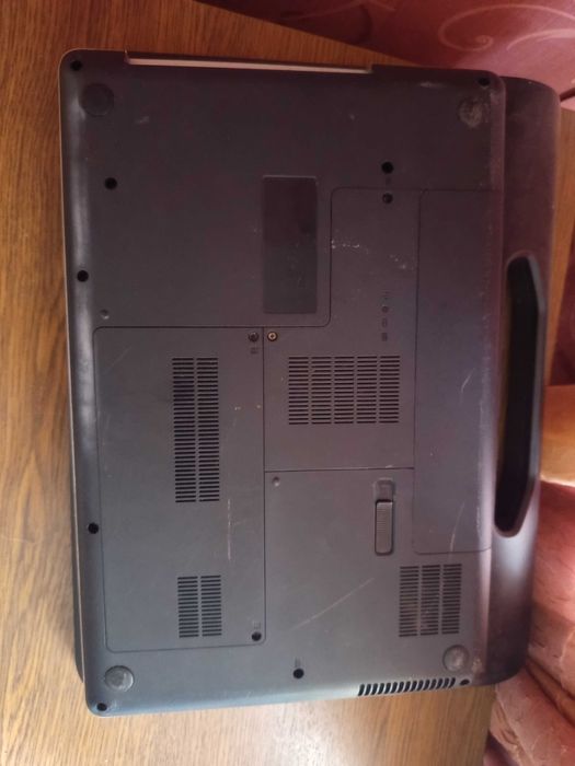 Продам ноут HP на запчасти