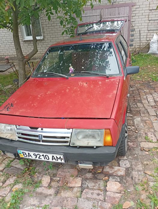 Автомобіль 2108 у хорошому стані продається