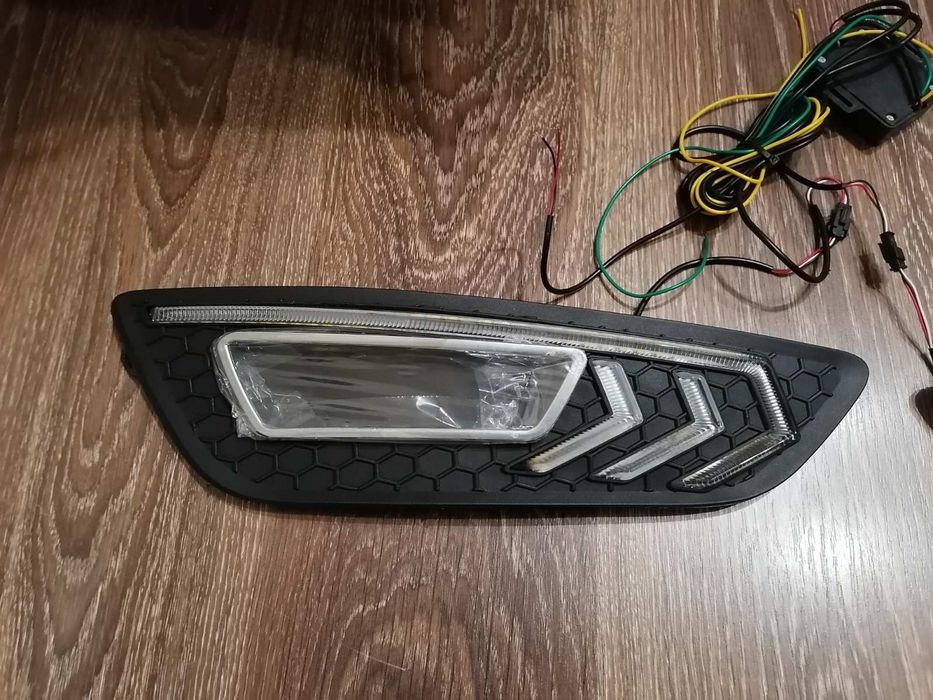 ДХО Форд Фокус туманки LED для Ford Focus 3 2015- Рамки туманок