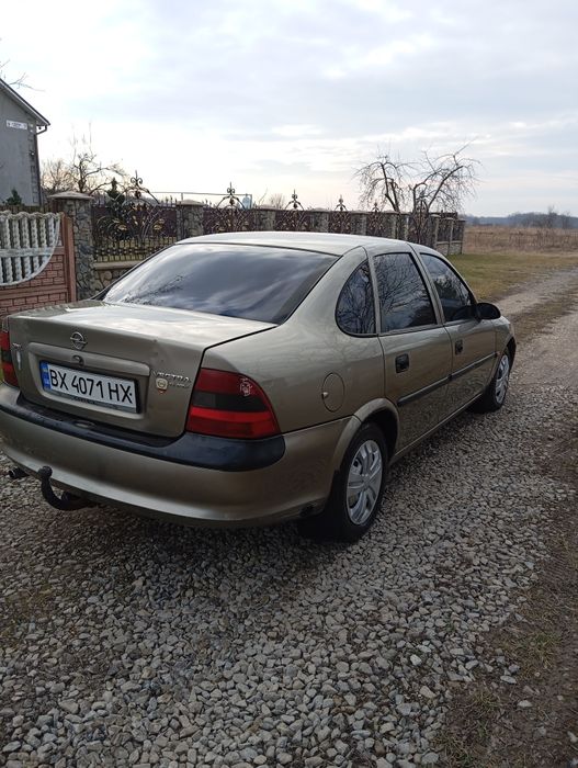 Opel vectra b 1.6 газ бензин