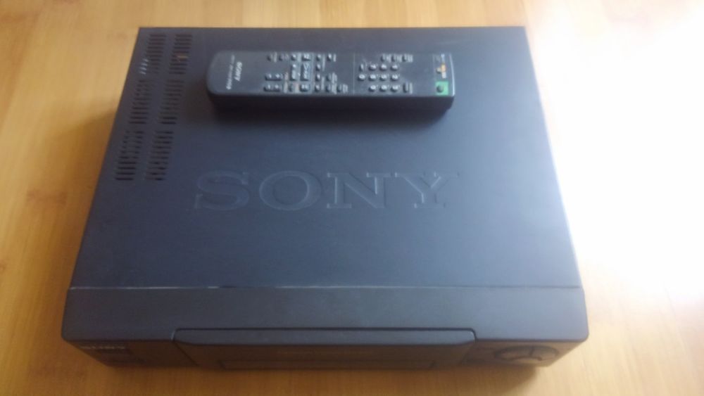 Відеомагнітофон sony slv - 236 ee оригінал