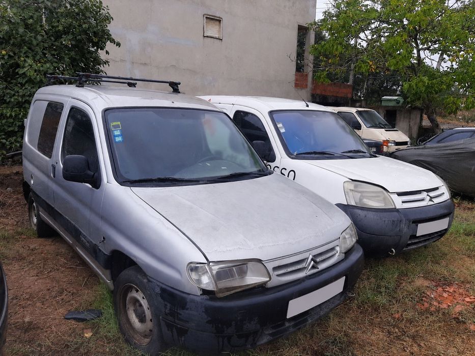 Vendo 2 Carrinhas Citroen Berlingo a Bom Preço