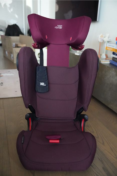 Britax Römer Kidfix III S ISOFIX (Burgundy Red) дитяче автокрісло 15–36 кг
