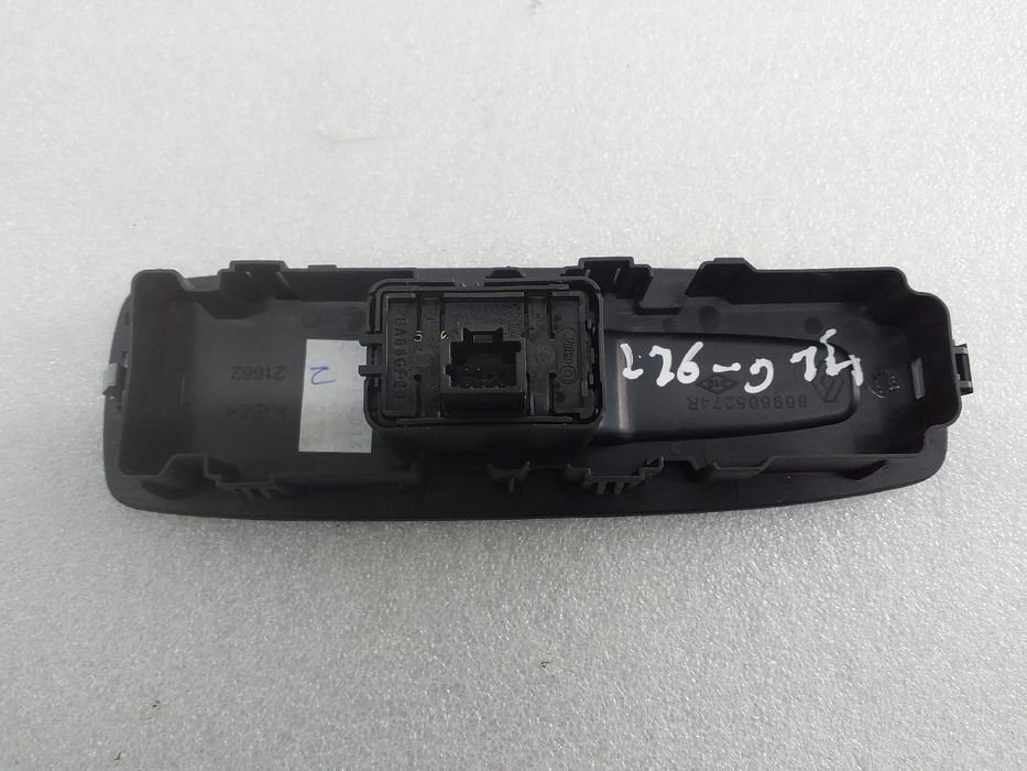 Comando / botão / interruptor vidros frente direito RENAULT Megane IV