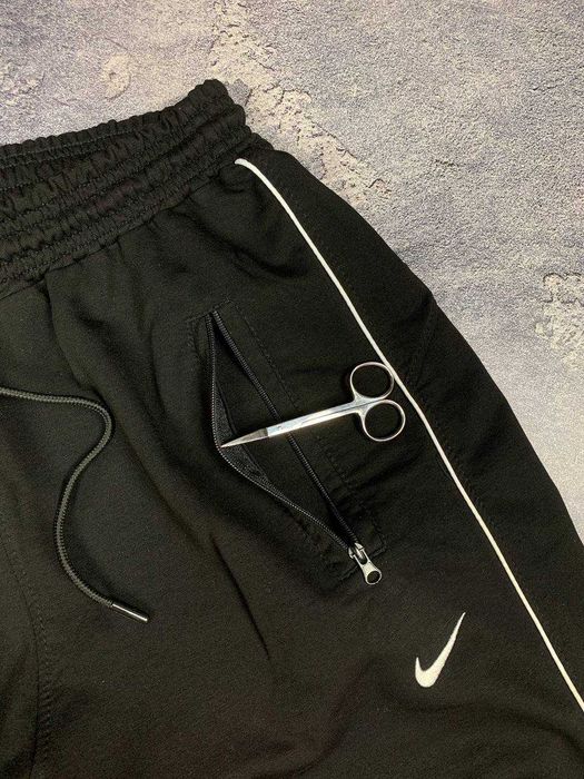 Штани Nike Розмір М