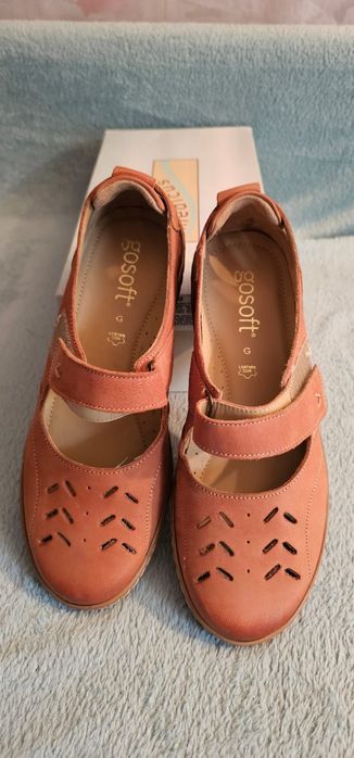 Buty damskie brązowe