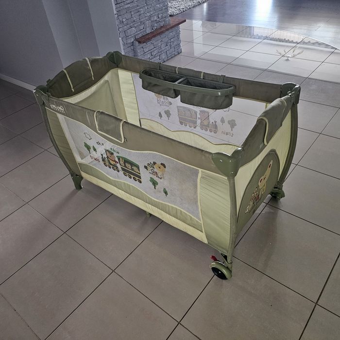 Łóżeczko turystyczne Baby Maxi Zoo 125 cm x 65 cm